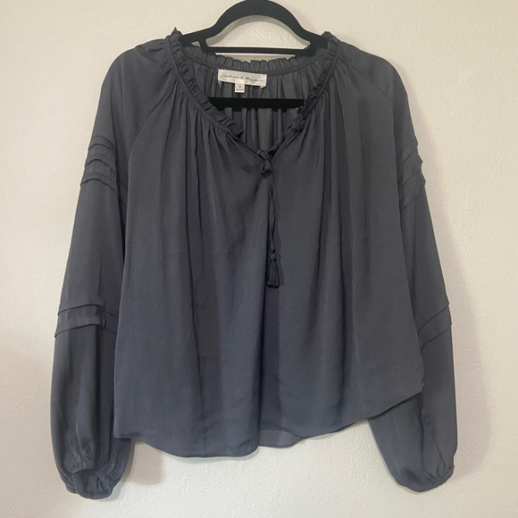 Chelsea & Theodore women's S peasant style boho long sleeve blouse EUC - Picture 2 of 7